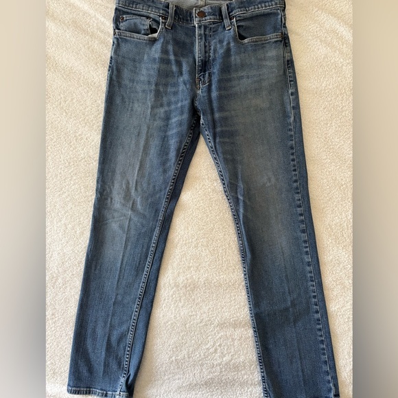 Hollister Blue Straight Jeans with Classic Style - Picture 5 of 8